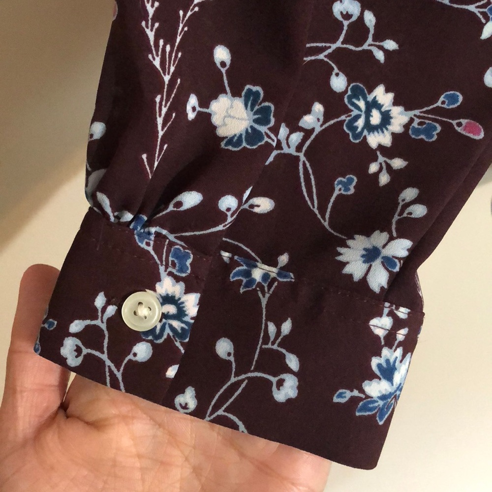 LOFT Button down blouse - Picture 4 of 4